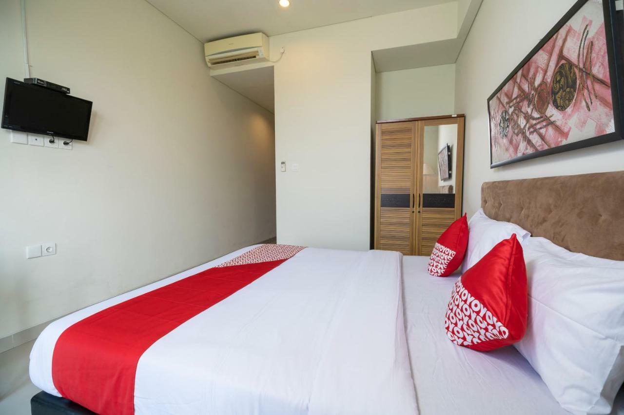 Oyo 697 Olivia Inn Denpasar ليجيان المظهر الخارجي الصورة