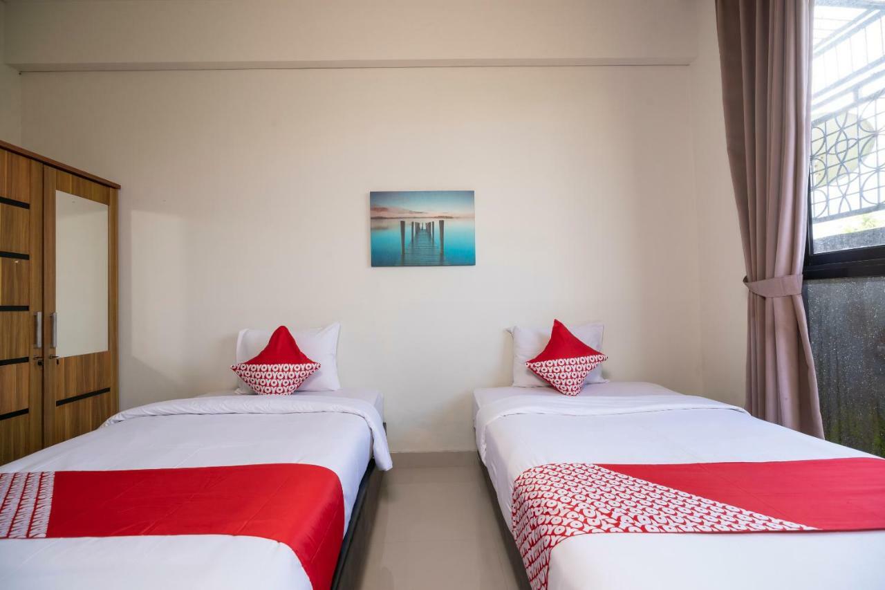 Oyo 697 Olivia Inn Denpasar ليجيان المظهر الخارجي الصورة