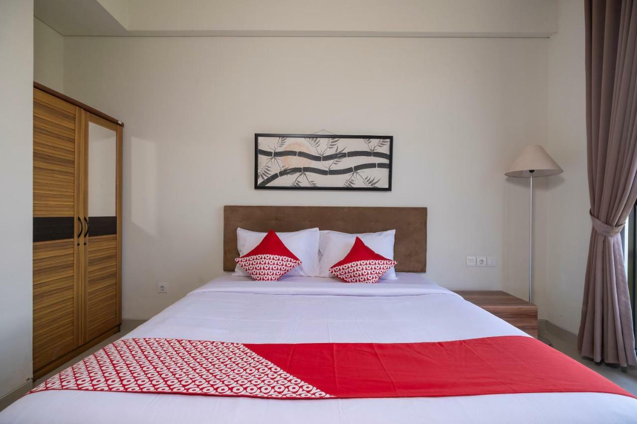 Oyo 697 Olivia Inn Denpasar ليجيان المظهر الخارجي الصورة