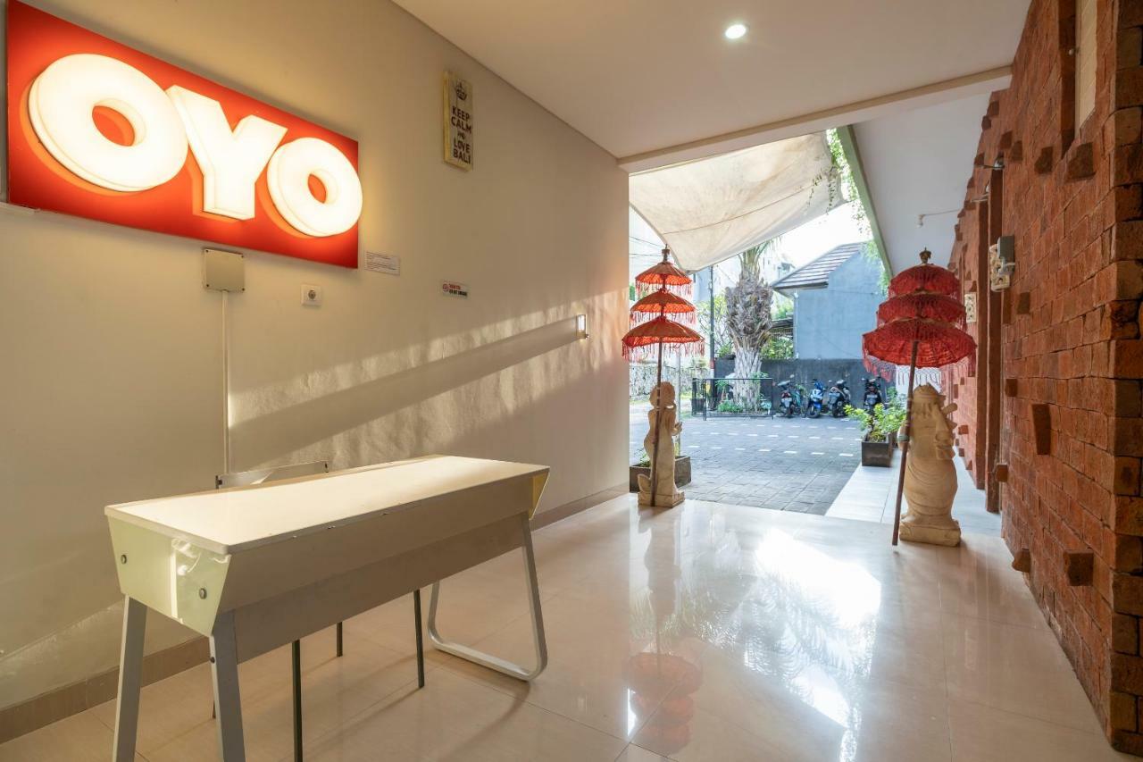 Oyo 697 Olivia Inn Denpasar ليجيان المظهر الخارجي الصورة