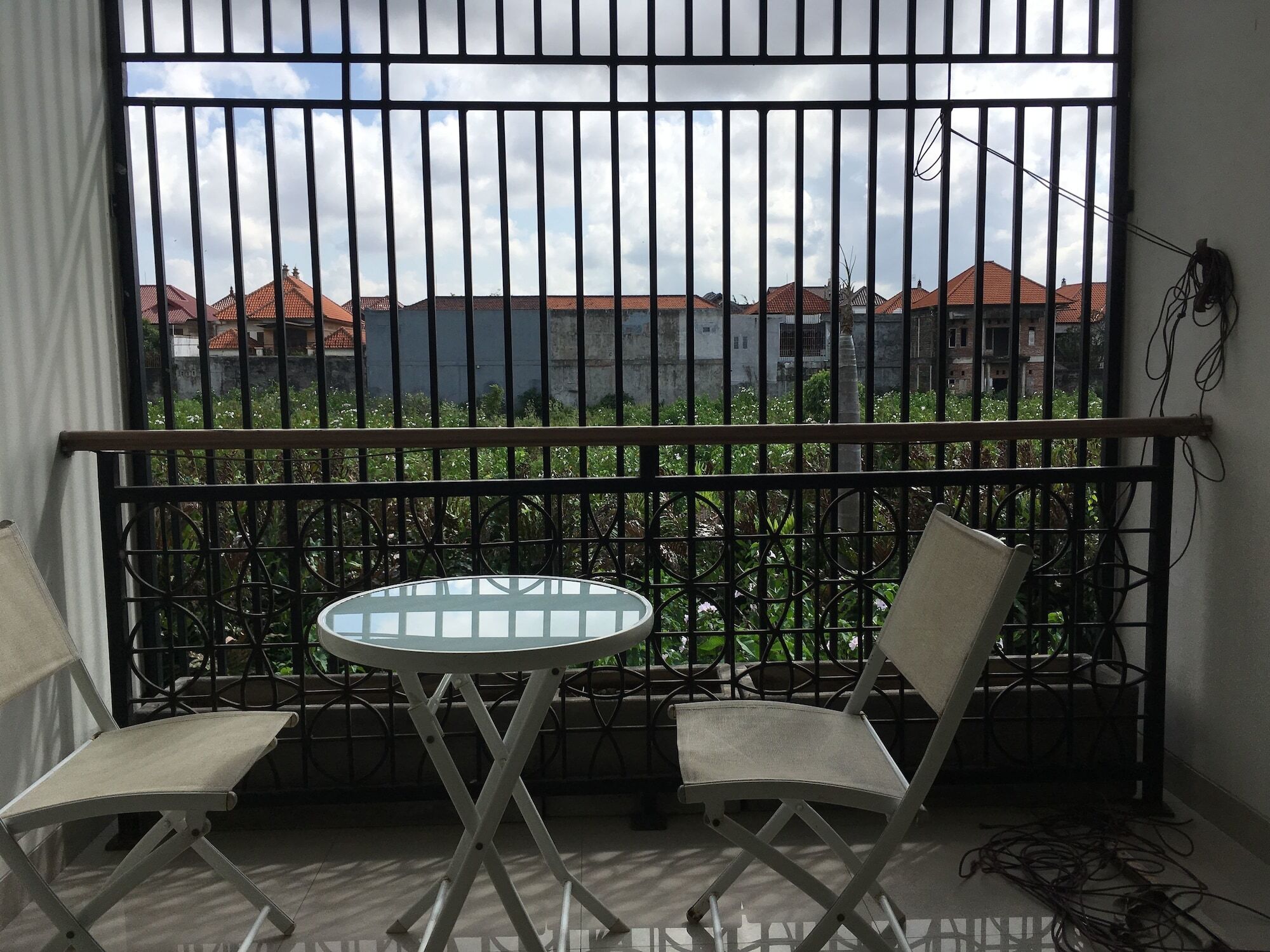 Oyo 697 Olivia Inn Denpasar ليجيان المظهر الخارجي الصورة